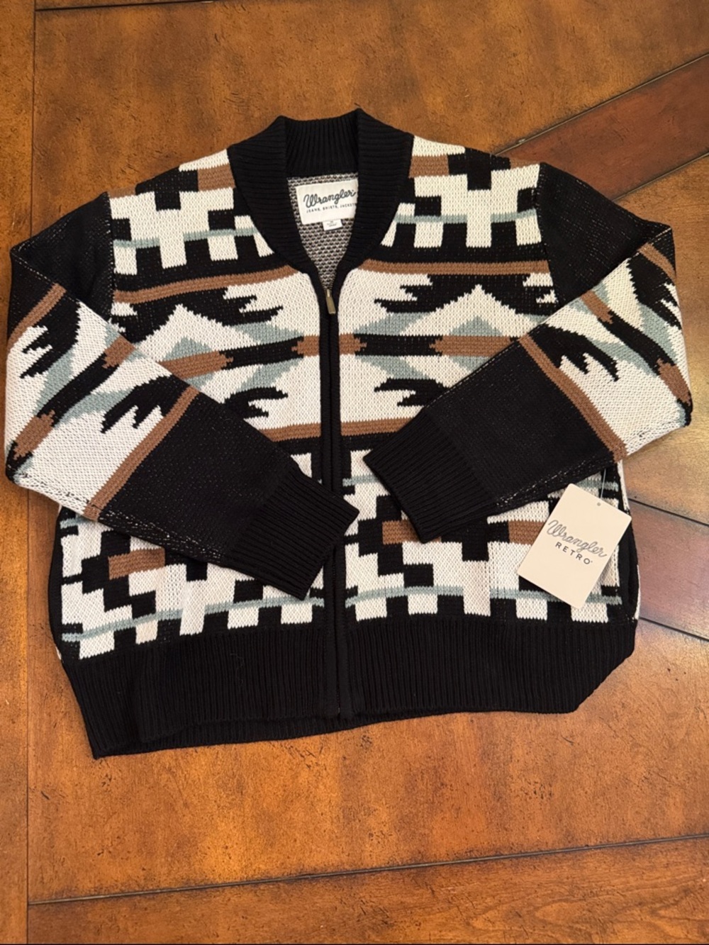 Wrangler Black, White & Brown Aztec Zip Cardigan